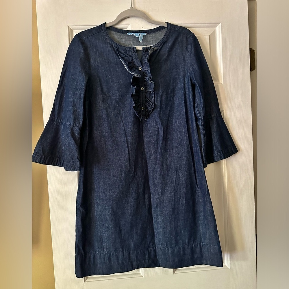Draper James Chambray Ruffle Shift Denim dress. Size 6. - Picture 2 of 6